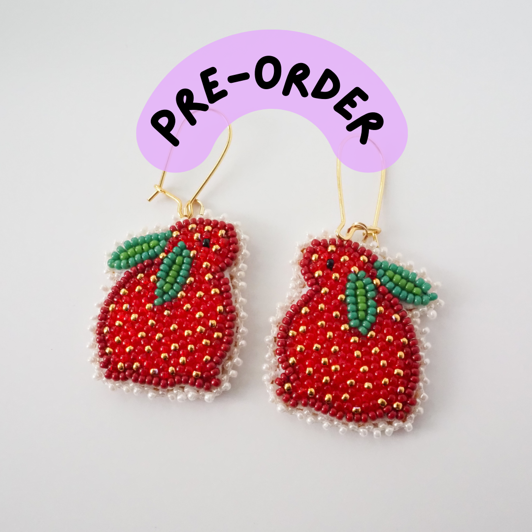 ★pre-order★ Strawbunny Earrings